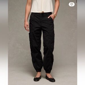 NWT AE Snappy Stretch High-Waisted Baggy Cargo Jogger